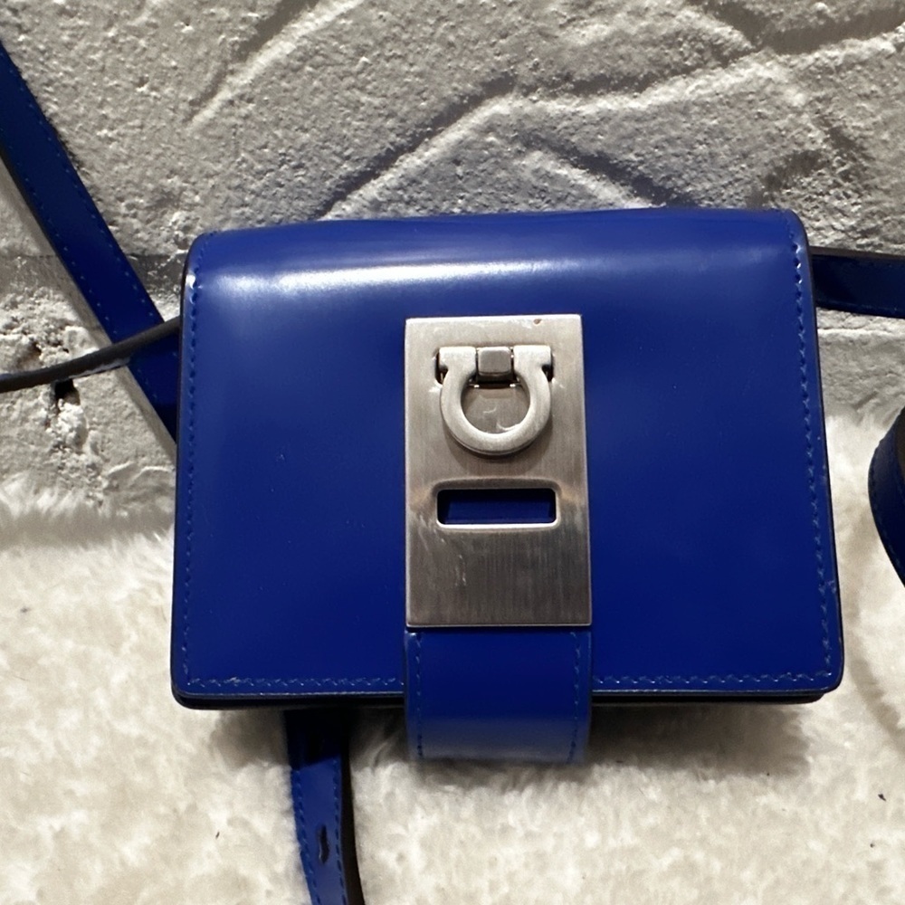 Ferragamo Twins Gancio Lock Crossbody Bag Blue - Picture 2 of 6